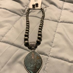 Faux Navajo Pearl and Stone Necklace and Earring Set